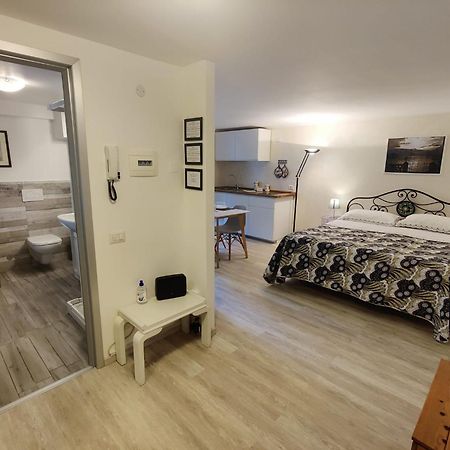 Le Case Di Giulia Abbadia Lariana Kamer foto